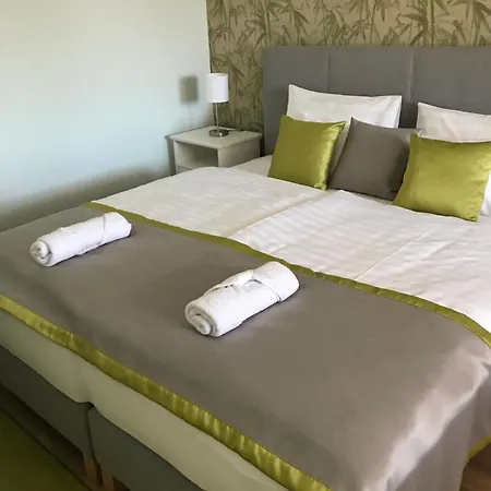 Baber Vendeghaz Lägenhet *