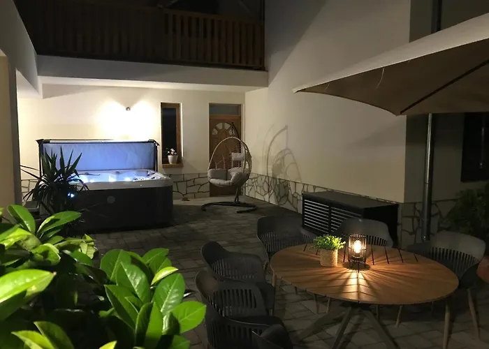 Baber Vendeghaz Apartment *